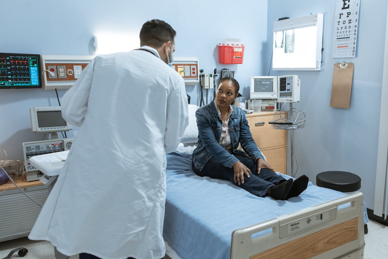 Medical students collaborating